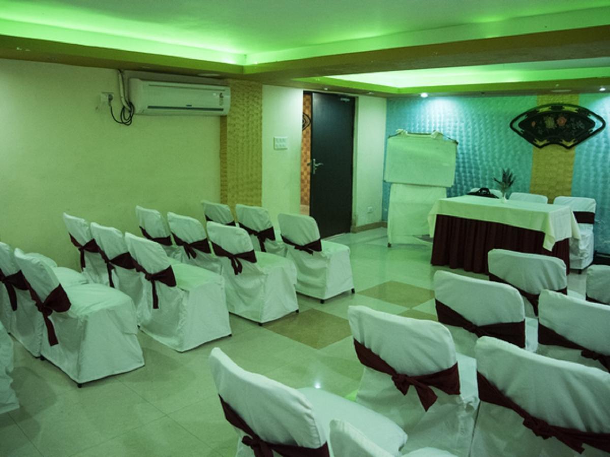 Hotel Sunshine Baharampur Kültér fotó