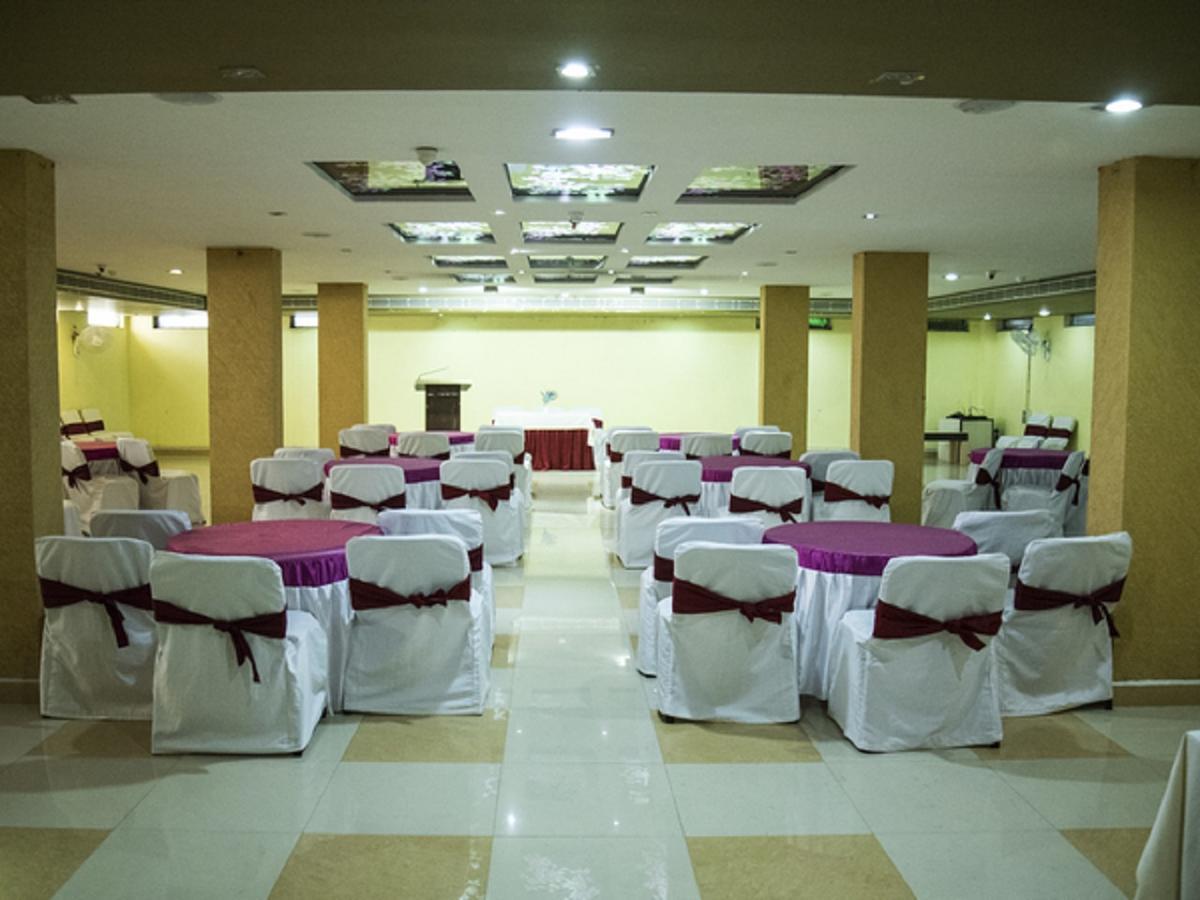 Hotel Sunshine Baharampur Kültér fotó
