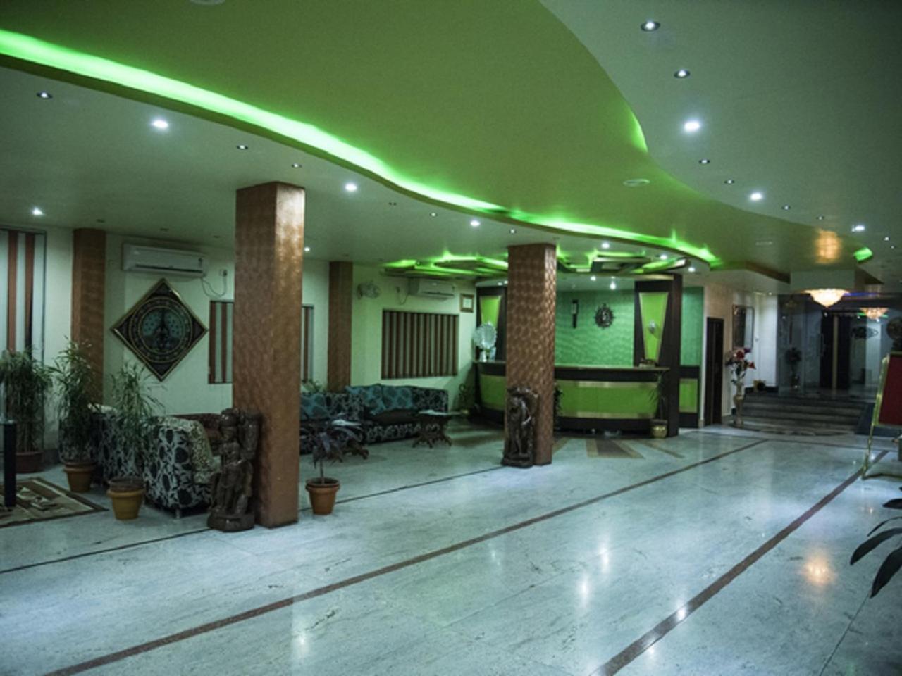 Hotel Sunshine Baharampur Kültér fotó